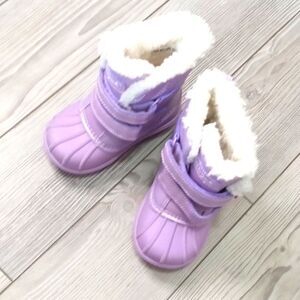 (19-3823) Cat & Jack Winter Boots Toddler  Sz 6
